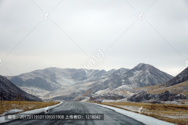 冰天雪地