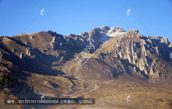 遠(yuǎn)山