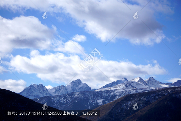 雪山,,白云