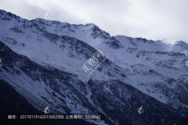 雪山