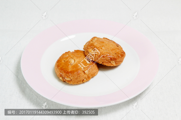 松仁餅