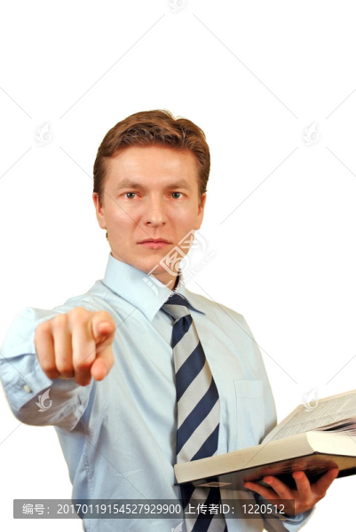 年輕的律師指責
