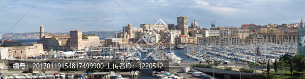 在馬賽港全景