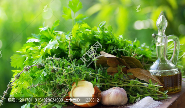 香草和調(diào)味品。