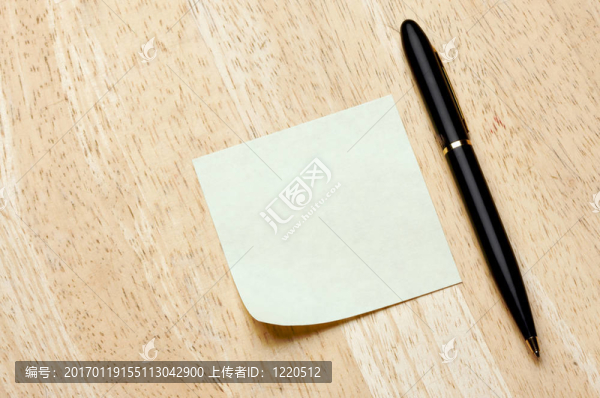 筆和后它筆記墊-匯圖網(wǎng) www.fosd68.com 筆和后它筆記墊