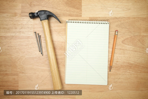 墊紙；鉛筆；Hamer
