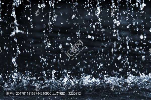 落下的水