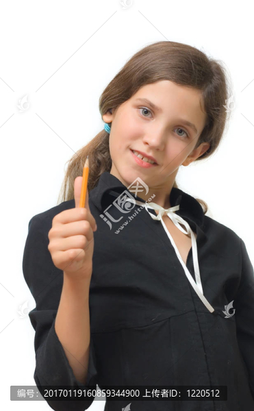 學(xué)生用鉛筆孤立在白色的女孩
