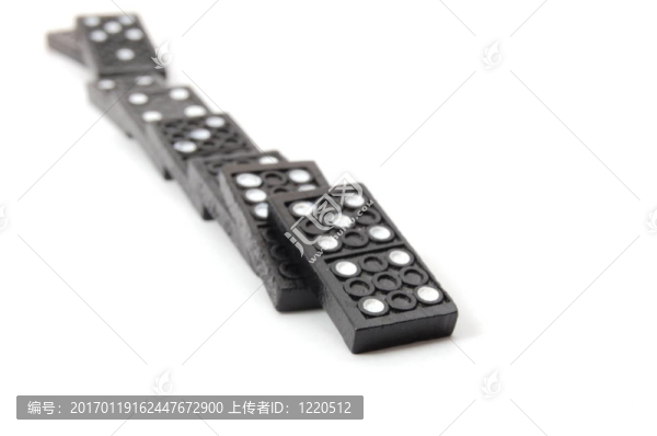 多米諾