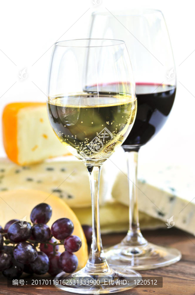 葡萄酒和奶酪