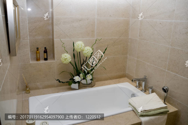現(xiàn)代浴室