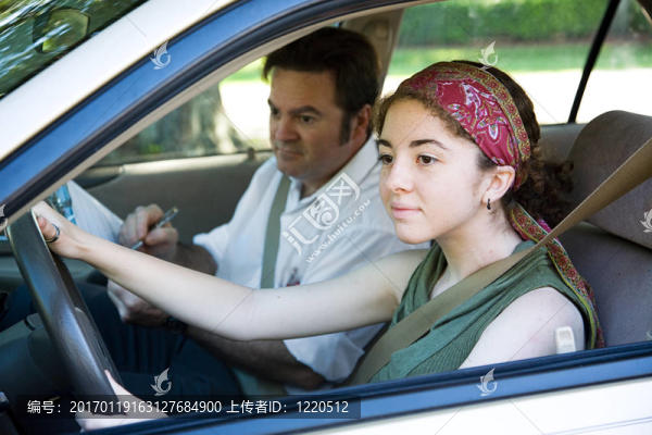 駕駛考試