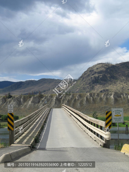 長；舊木橋