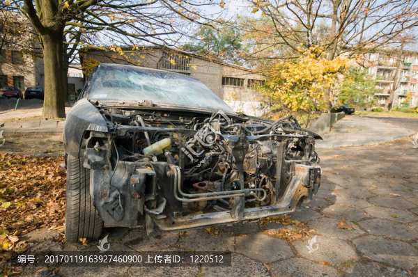 汽車殘骸