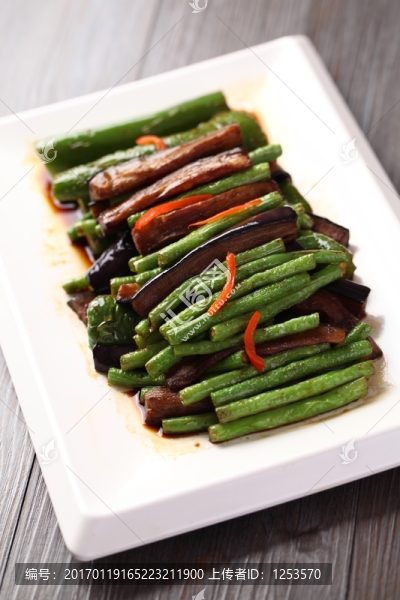 尖椒豆角炒茄子