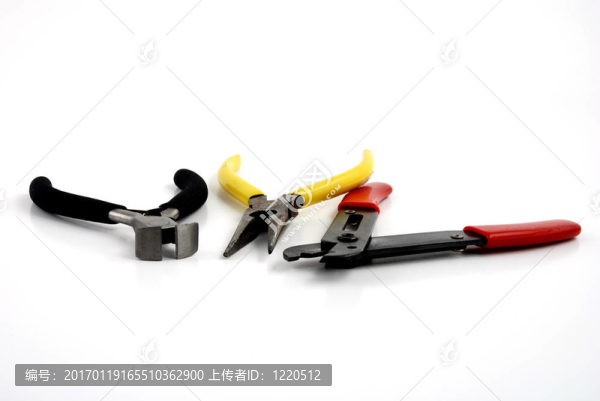 鉗和鋼絲鉗