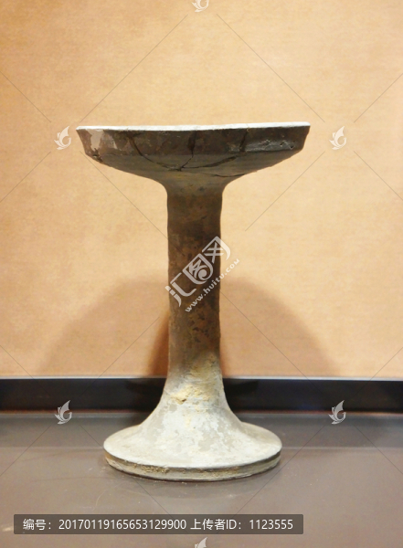 戰(zhàn)國陶豆