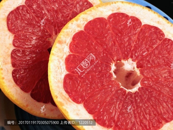 營(yíng)養(yǎng)食品和水果