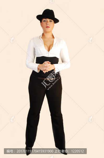 戴帽子的商務(wù)女士。
