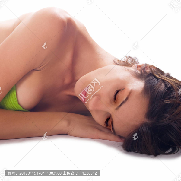 睡覺