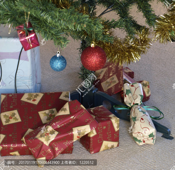 圣誕禮物-匯圖網(wǎng) www.fosd68.com 圣誕禮物