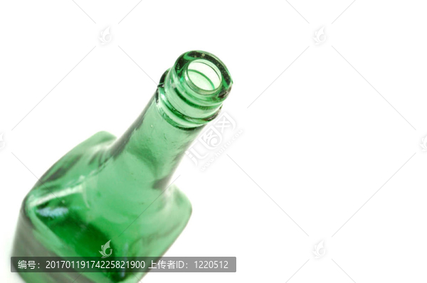 綠色的瓶子