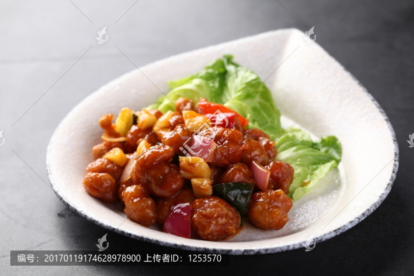 咕嚕肉