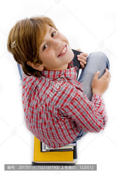一堆堆的男孩的俯視觀
