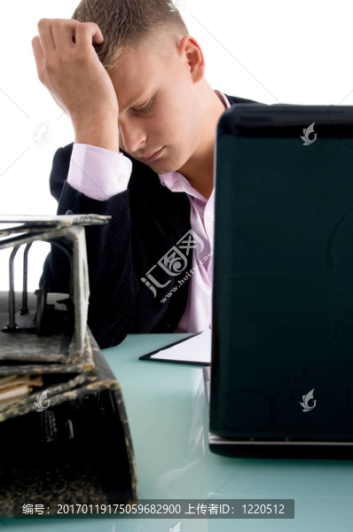 辦公室經(jīng)理的緊張局勢