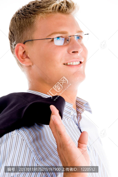 男人的外套和眼鏡
