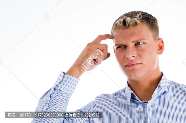 英俊的男人的思考