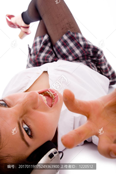 恐怖女性的高視角觀
