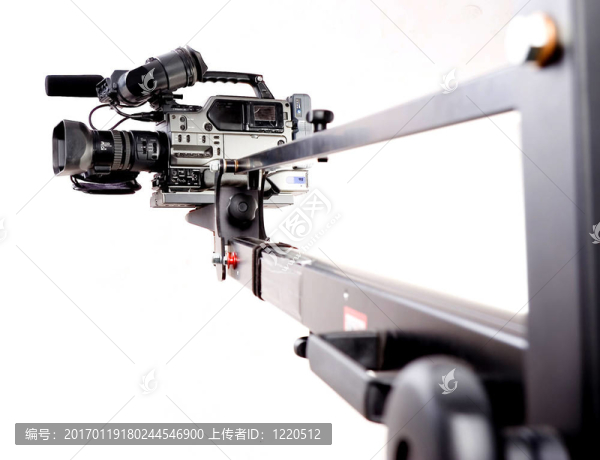 攝像機(jī)在起重機(jī)-匯圖網(wǎng) www.fosd68.com 攝像機(jī)在起重機(jī)