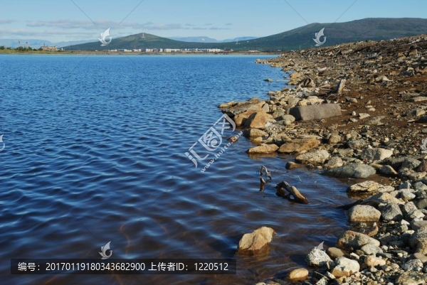對面海岸的城市