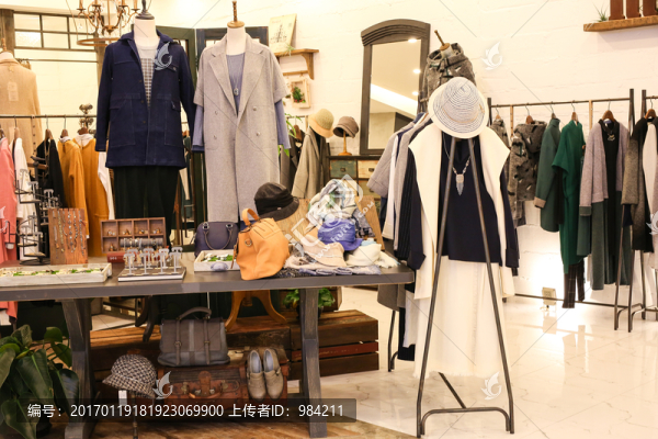 服裝專賣店,服裝店陳列