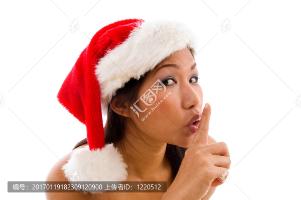 圣誕帽的女人和他保持沉默