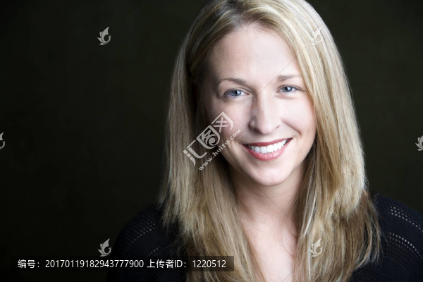 漂亮的金發(fā)女人