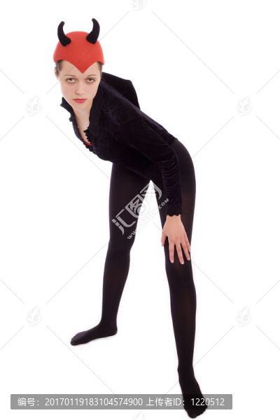 在西裝里的女孩