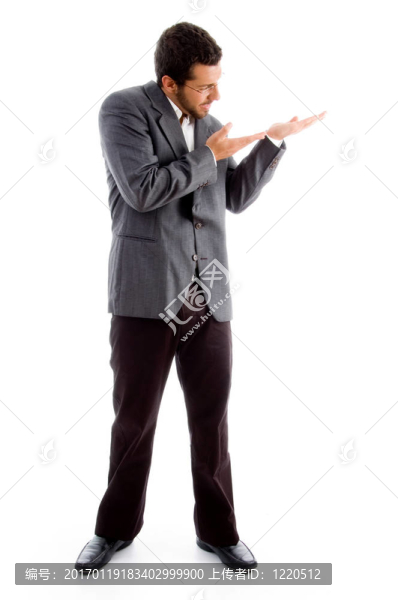 站在商人的指向