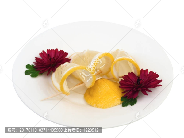 檸檬和鮮花