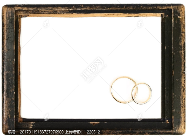 老式木框架和結(jié)婚戒指