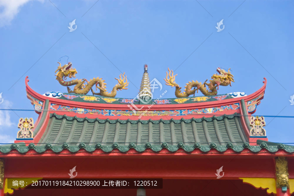 中華寺屋頂；龍