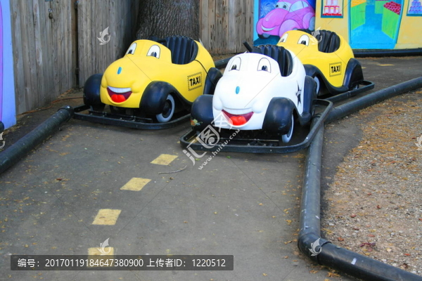 碰碰車