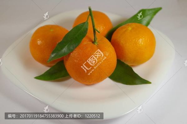 橙色