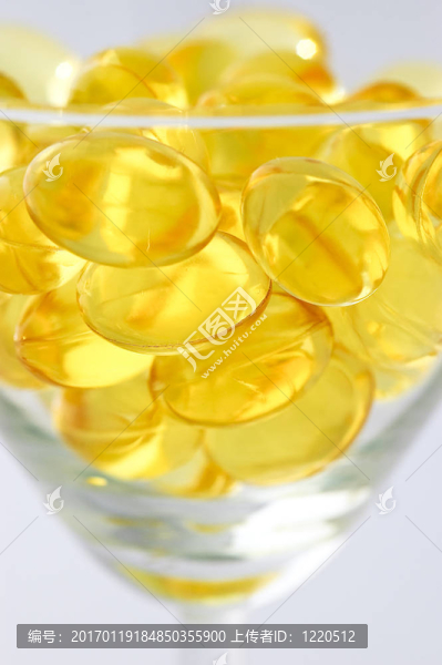 近距離鱈魚肝油膠囊