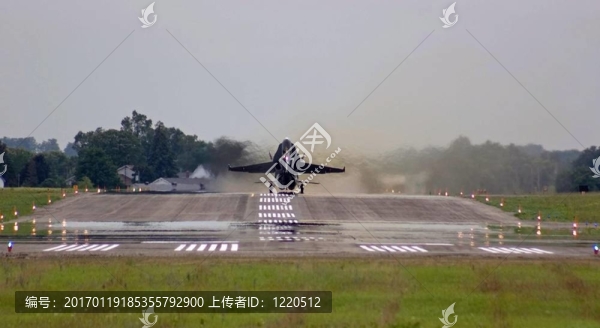 噴氣式飛機(jī)起飛