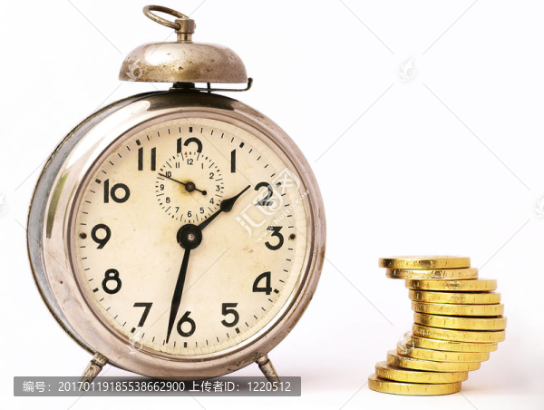 舊鐘和金幣-匯圖網(wǎng) www.fosd68.com 舊鐘和金幣