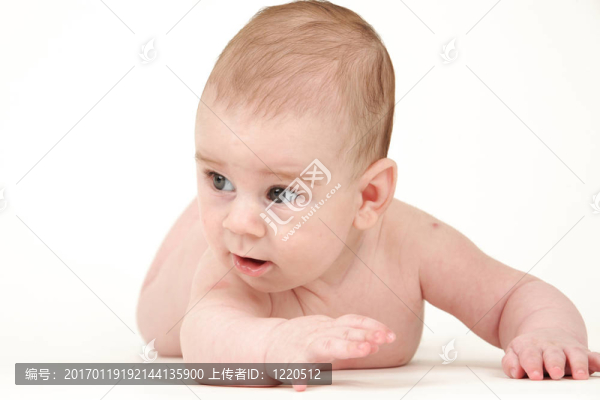 小的孩子撒謊