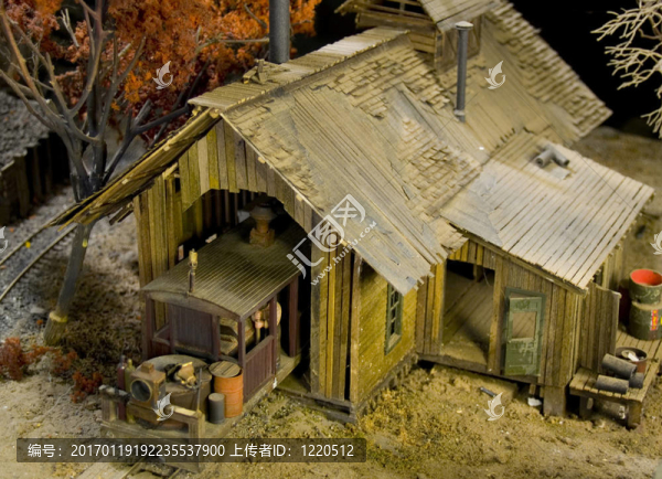 老式的火車和建筑