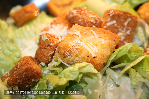 薩拉德